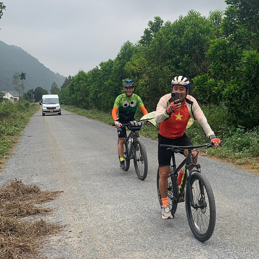 Thailand Cycling To Laos and Vietnam 21 Days